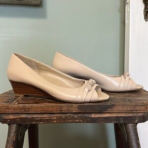 ETIENNE AIGNER Garrity Cream Peep-Toe Wedge Shoes